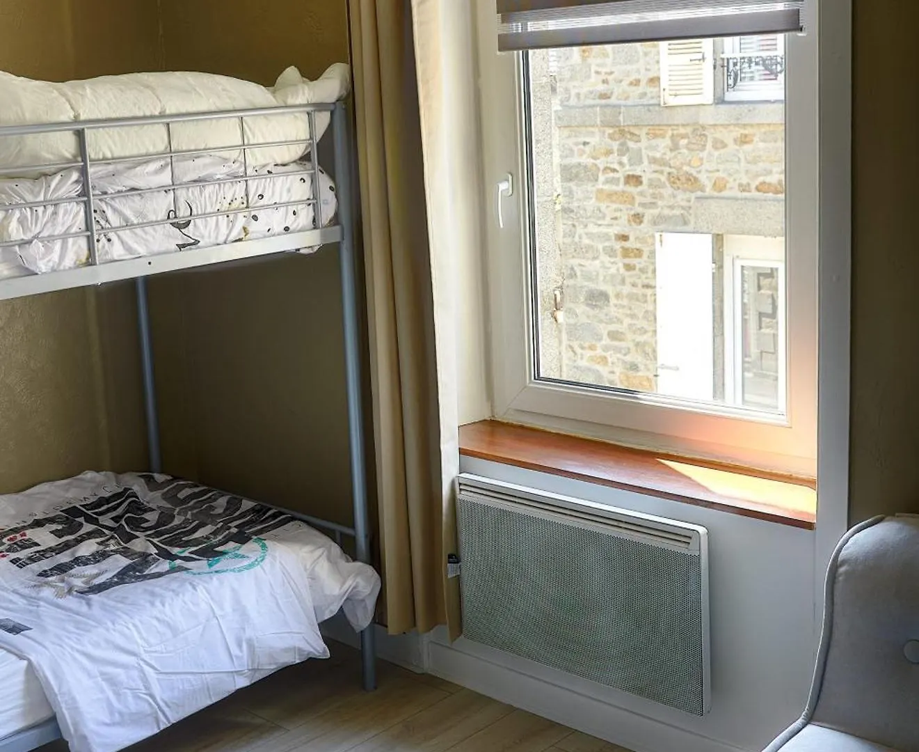 Chez Joseph,Appartements Renoves Et Au Calme A Saint-Michel Апартаменты Сен-Бриё
